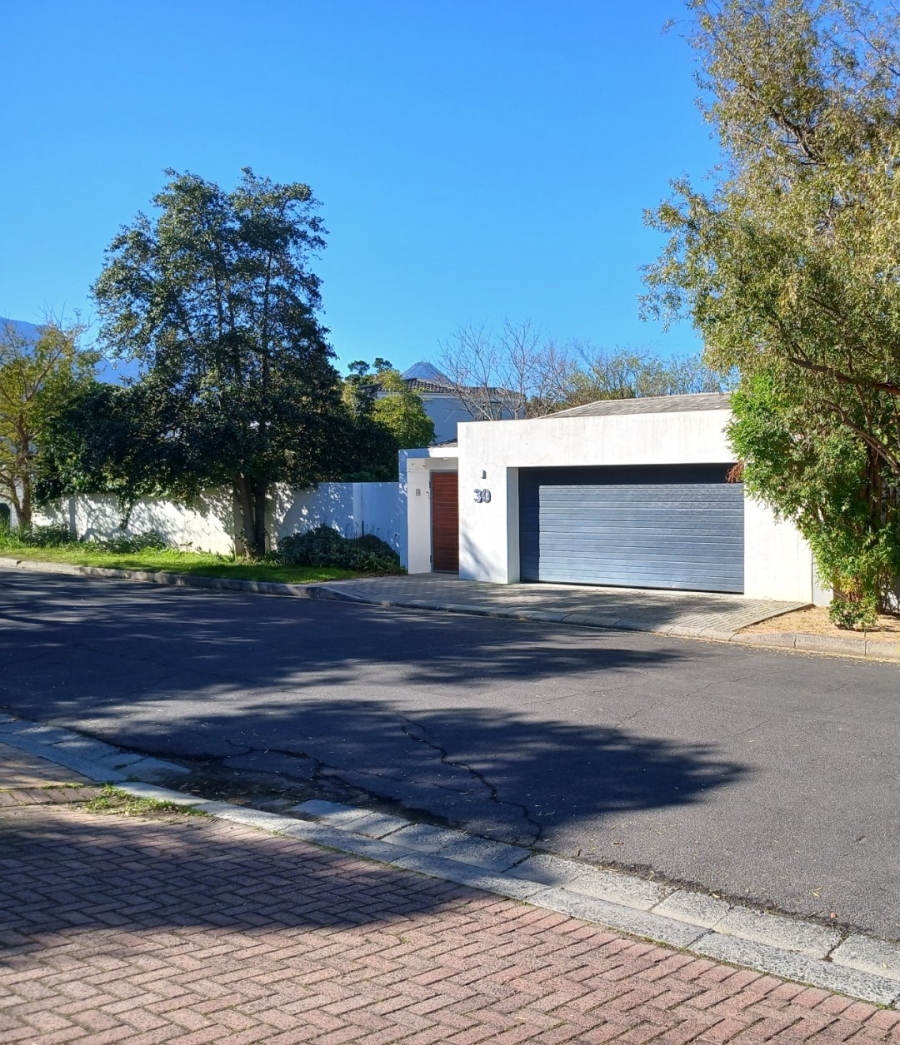 3 Bedroom Property for Sale in Roundhay Western Cape